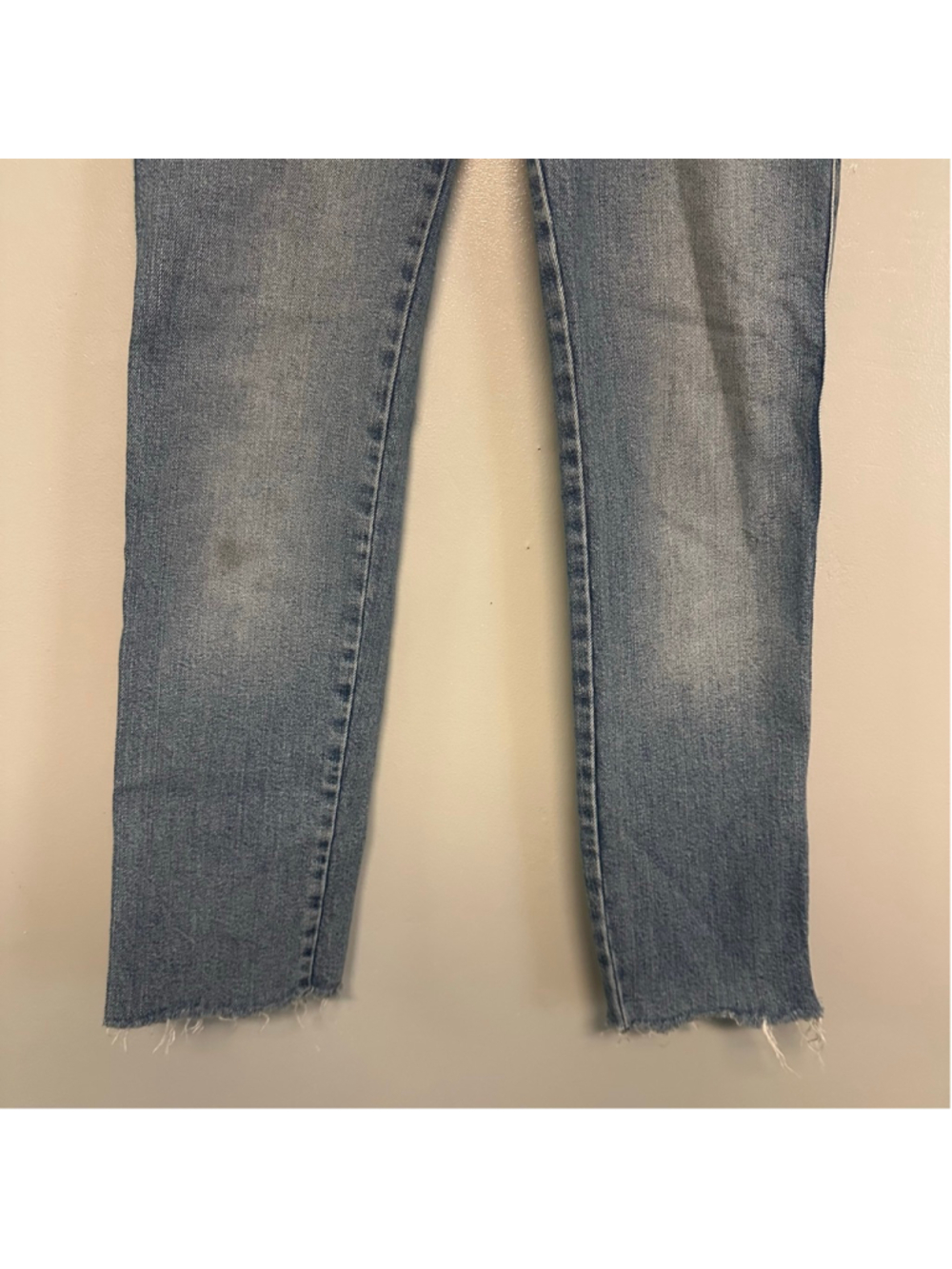Free People Blue high rise, Skinny ankle Jeans women’s Size 24 raw hem - Picture 5 of 9